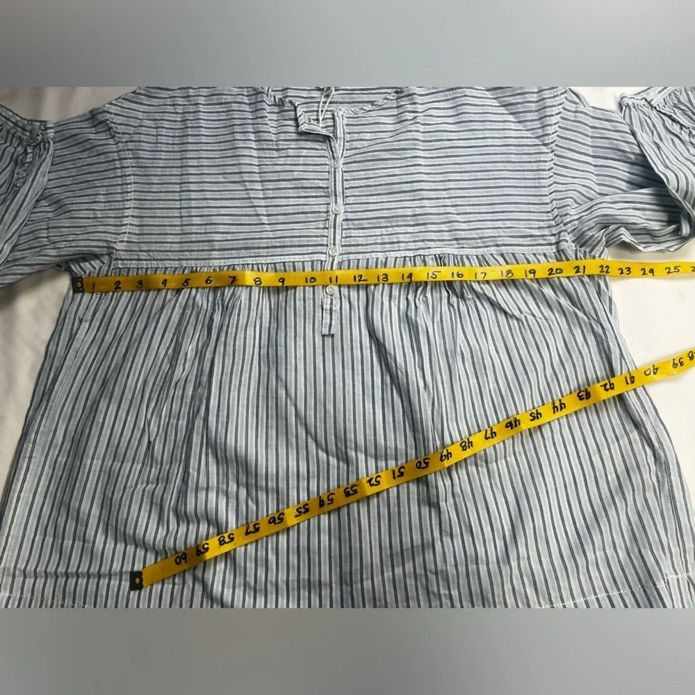 🛍️MAX STUDIO Blue and white stripe casual top size XS - Picture 12 of 13